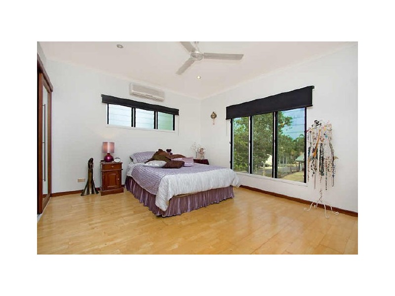 12 Hang Gong Avenue, Driver NT 0830