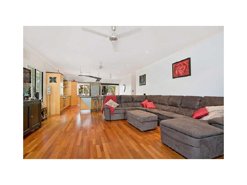 12 Hang Gong Avenue, Driver NT 0830