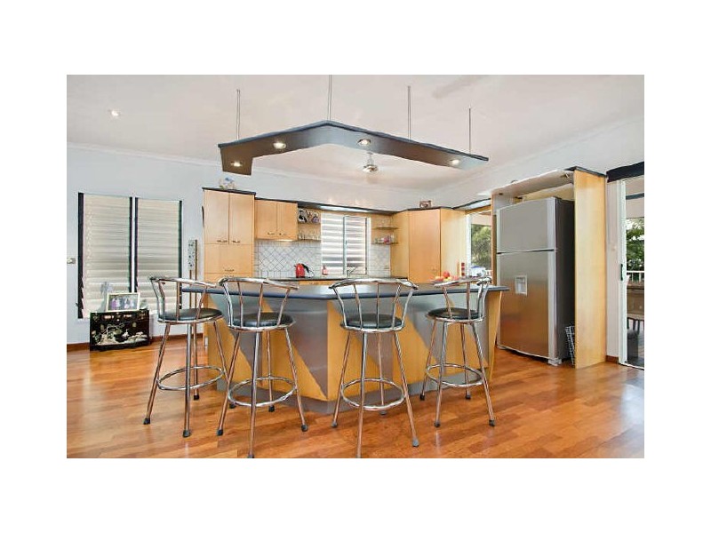 12 Hang Gong Avenue, Driver NT 0830