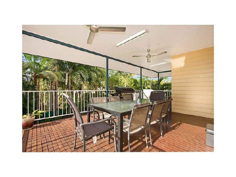 12 Hang Gong Avenue, Driver NT 0830