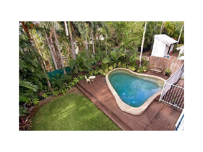 12 Hang Gong Avenue, Driver NT 0830