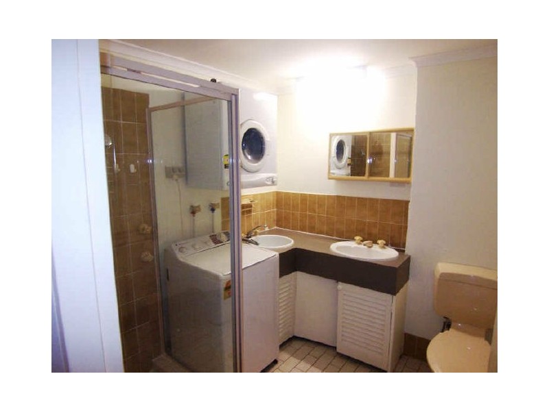 21/23 Hudson Fysh Avenue, Parap NT 0820