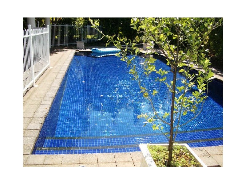 6 Dew Place, Bayview NT 0820
