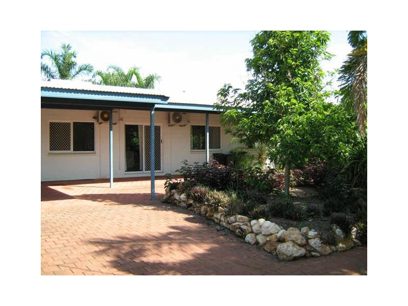 8 Behm Court, Bakewell NT 0832