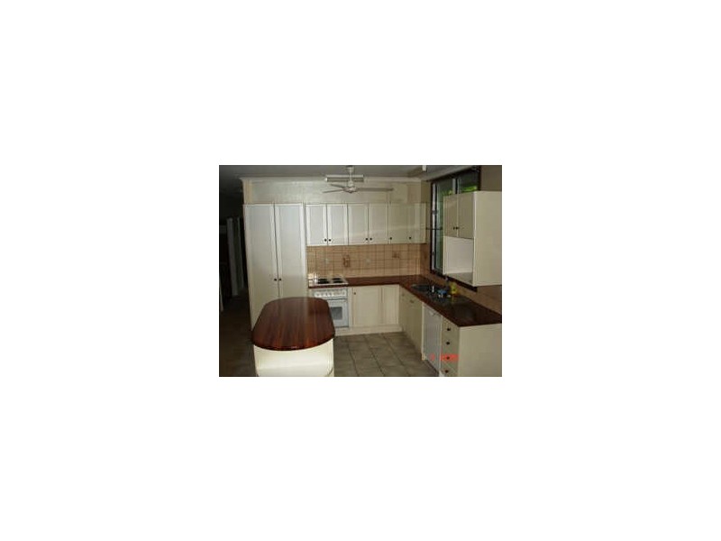 32 Kapool Crescent, Malak NT 0812