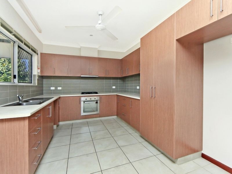 34 Richards Crescent, Rosebery NT 0832