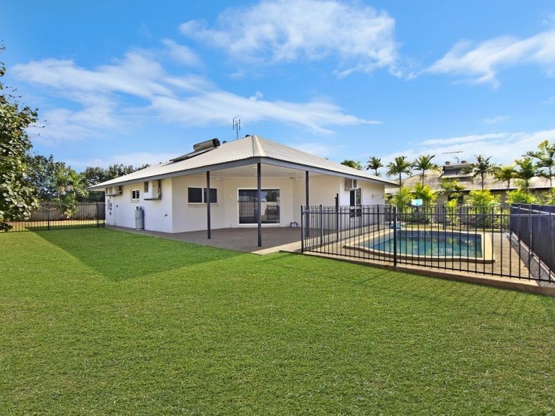 34 Richards Crescent, Rosebery NT 0832