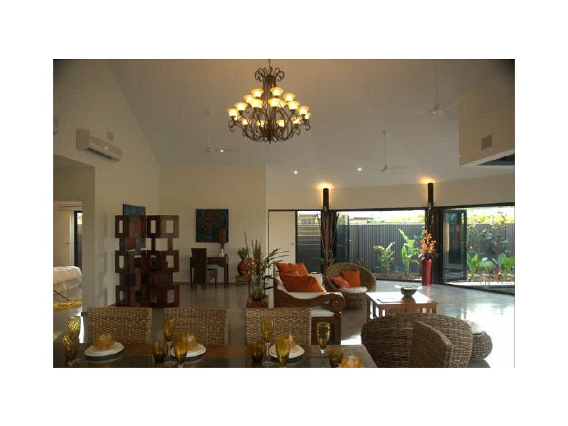 25 Fanning Drive, Bayview NT 0820