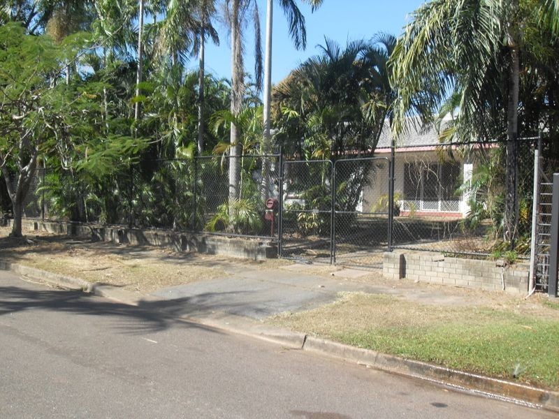 4 Koolpinyah Crescent, Tiwi NT 0810
