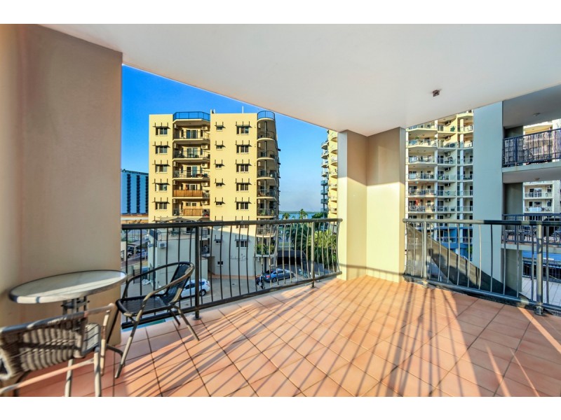 7/28 Woods Street, Darwin City NT 0800