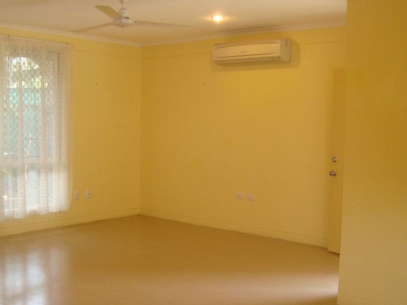 2 Uiver Court, Moulden NT 0830