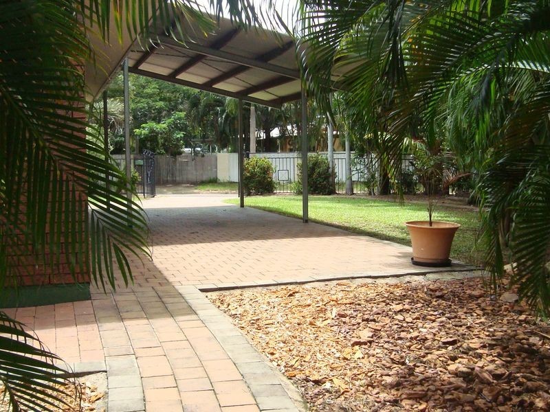 2 Uiver Court, Moulden NT 0830