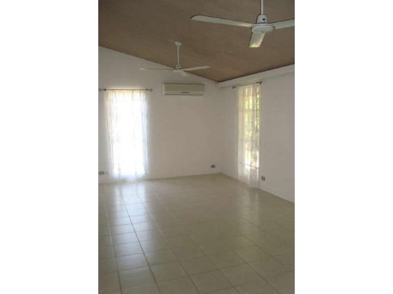 6 Fountain Street, Anula NT 0812