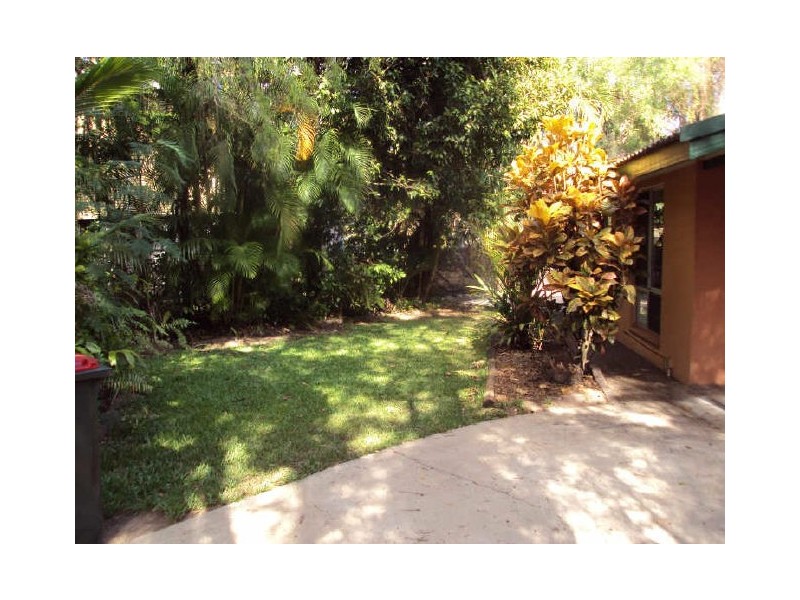 33 Eaton Place, Karama NT 0812