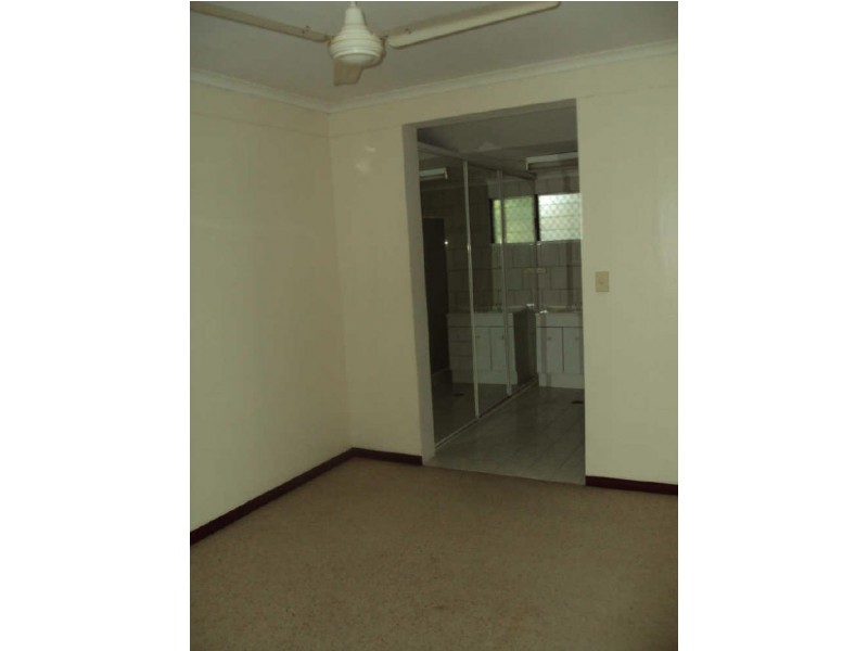 33 Eaton Place, Karama NT 0812