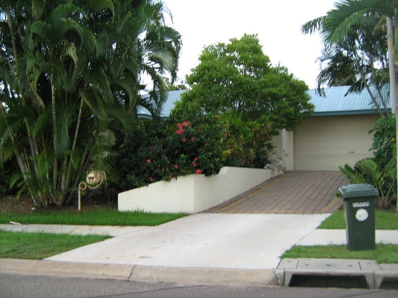 12 Rosebery Drive, Rosebery NT 0832