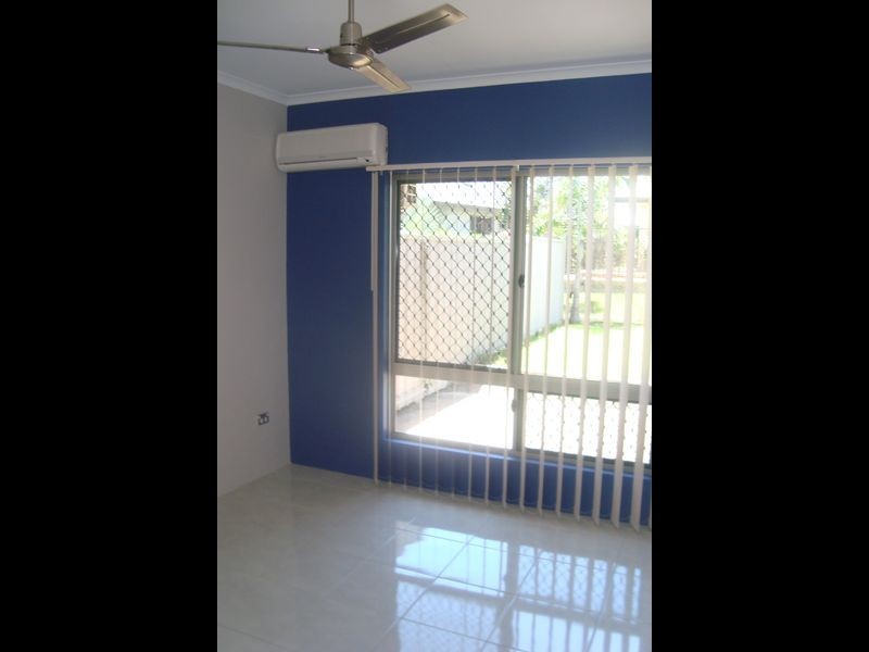 2/11 Catchlove Street, Rosebery NT 0832