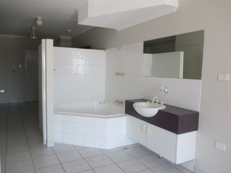 140/21 Cavenagh Street, Darwin NT 0800