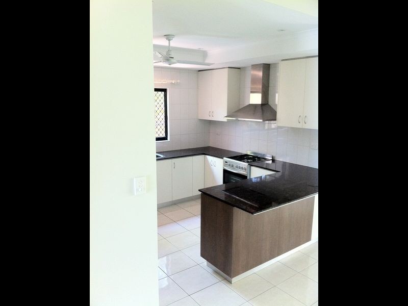 2/14 Hannibal Crescent, Gray NT 0830