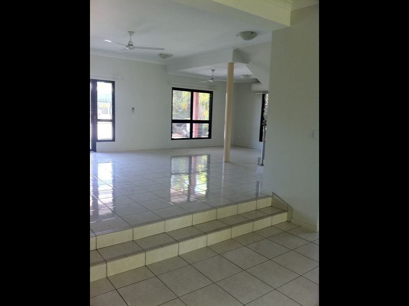2/14 Hannibal Crescent, Gray NT 0830