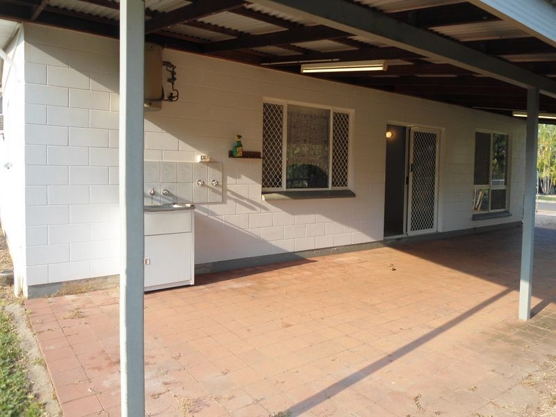 6 Granites Drive, Rosebery NT 0832