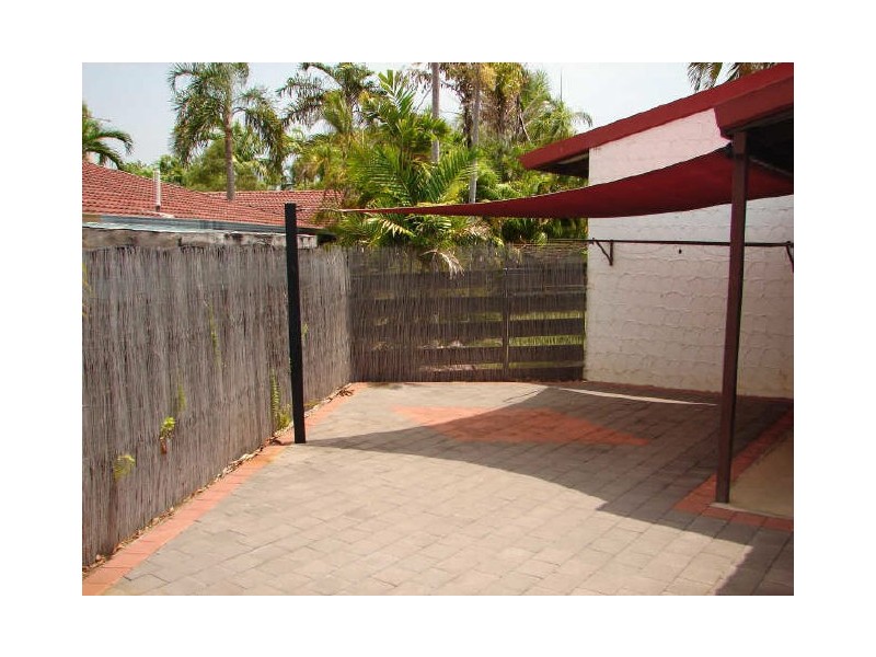 2/27 Rosewood Crescent, Leanyer NT 0812