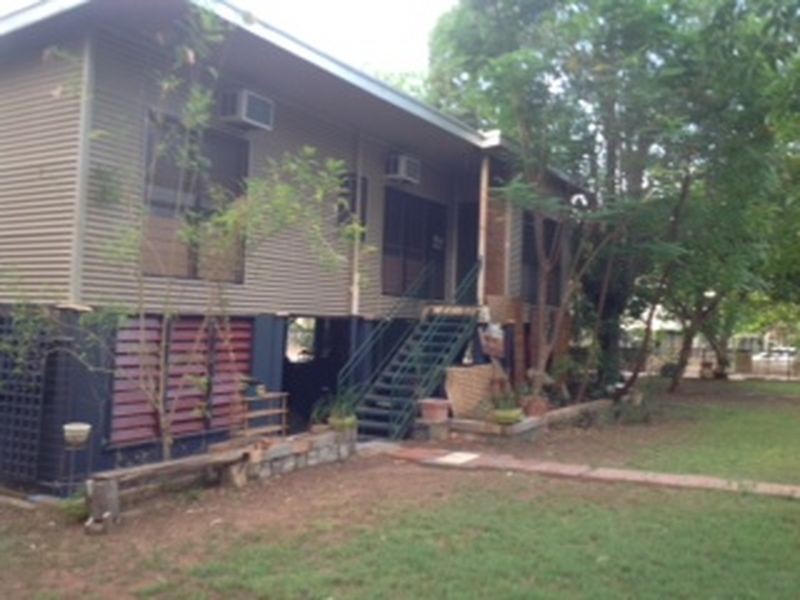 17 Mardango Crescent, Batchelor NT 0845
