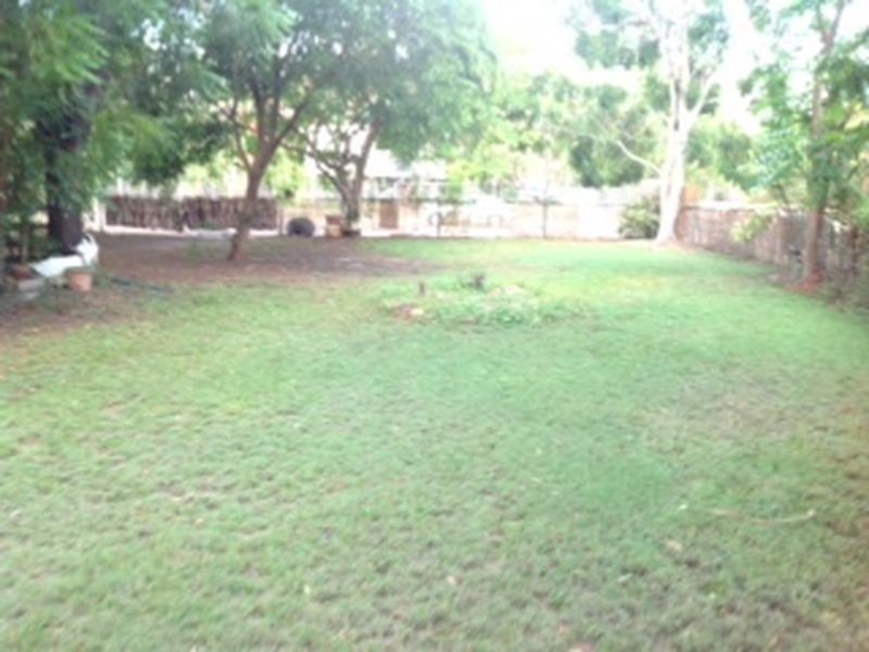17 Mardango Crescent, Batchelor NT 0845