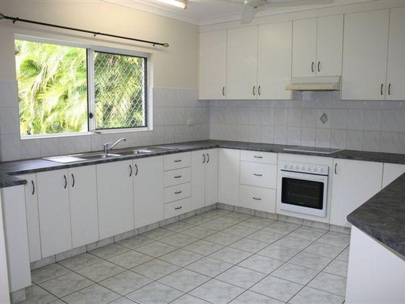 28 Hannibal Crescent, Gray NT 0830