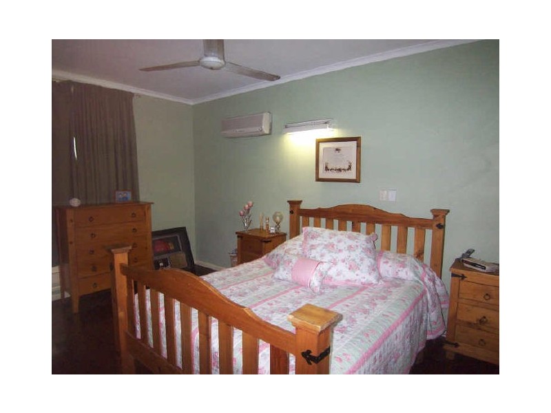 25 Darwent Street, Malak NT 0812