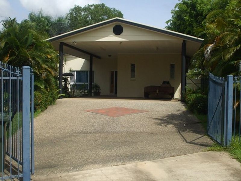 13 Hannibal Crescent, Gray NT 0830