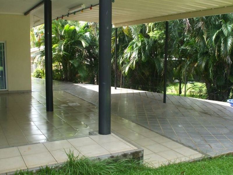 13 Hannibal Crescent, Gray NT 0830