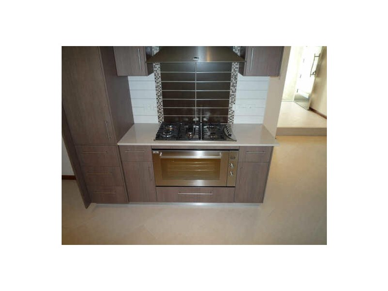 2/11 Villaflor Crescent, Woolner NT 0820