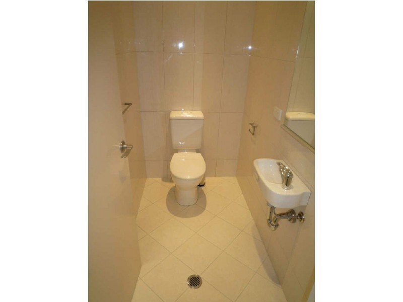 2/11 Villaflor Crescent, Woolner NT 0820