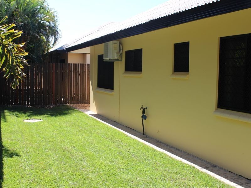 2/9 Sovereign Circuit, Coconut Grove NT 0810