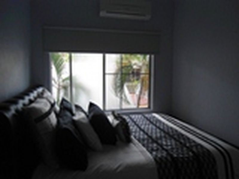 10/18 Harry Chan, Darwin NT 0800