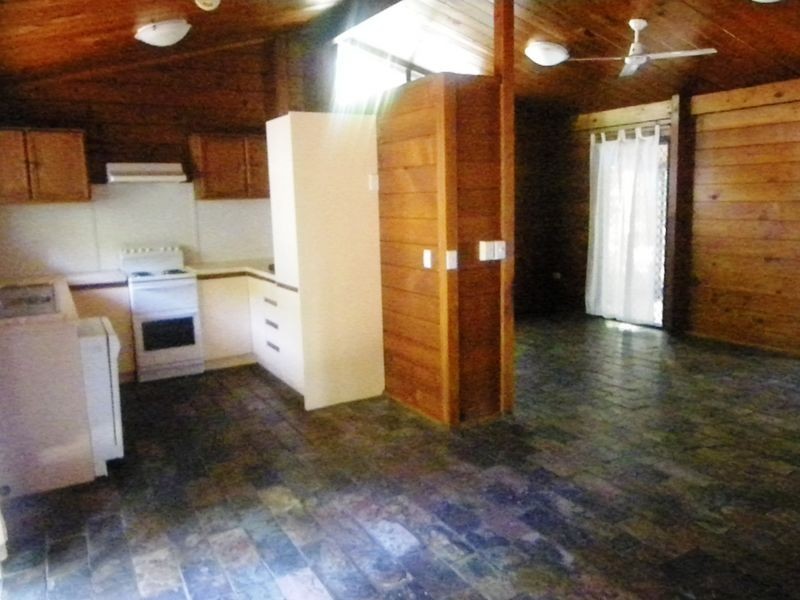 5 Peters Street, Coconut Grove NT 0810