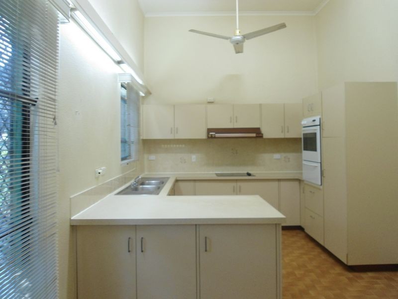 7 Howley Crescent, Anula NT 0812