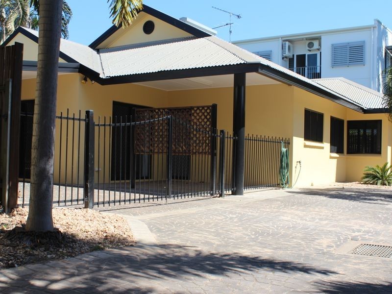 2/9 Sovereign Circuit, Coconut Grove NT 0810