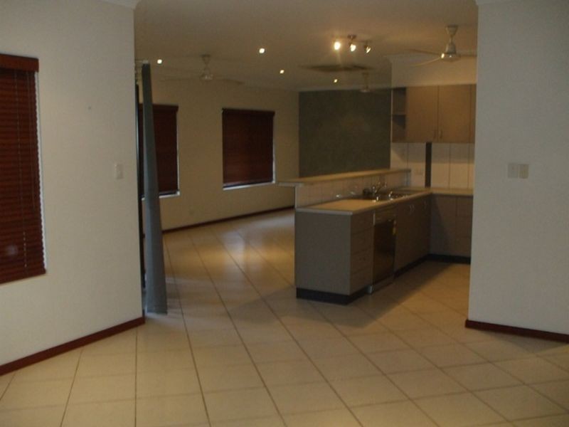 139 Forrest Parade, Rosebery NT 0832