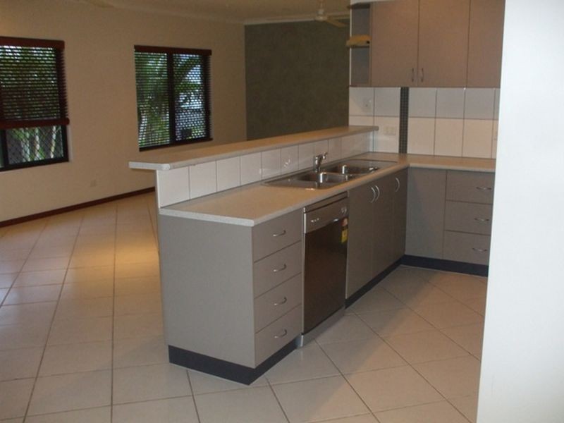 139 Forrest Parade, Rosebery NT 0832