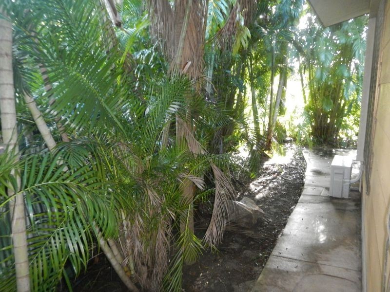 77 Tiwi Gardens Road, Tiwi NT 0810