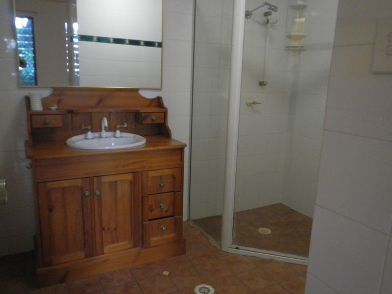 77 Tiwi Gardens Road, Tiwi NT 0810