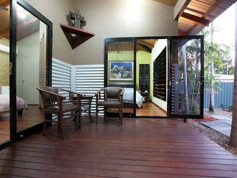 TROPPO ART Chapman Road, Rapid Creek NT 0810