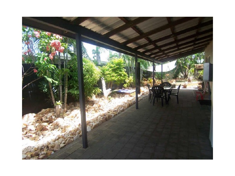 18 Stint Court, Bakewell NT 0832