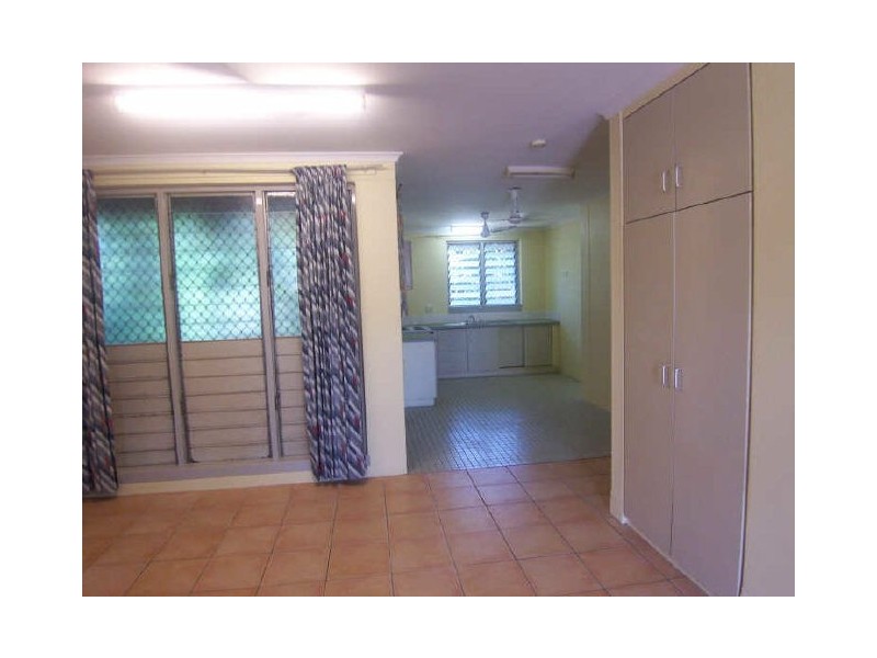 31 Wellington Parade, Alawa NT 0810