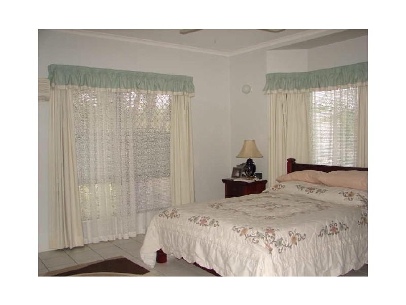 10 Lobelia Court, Rosebery NT 0832