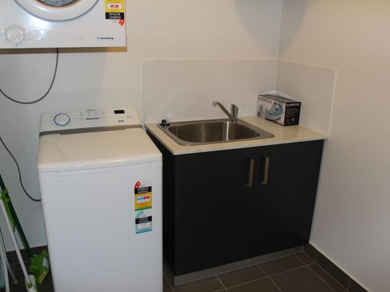 408/250 Johnston Boulevard, Bakewell NT 0832