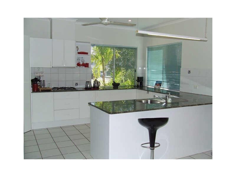 34 Stoddart Drive, Bayview NT 0820