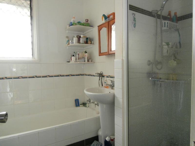 16 Wearing Crescent, Karama NT 0812